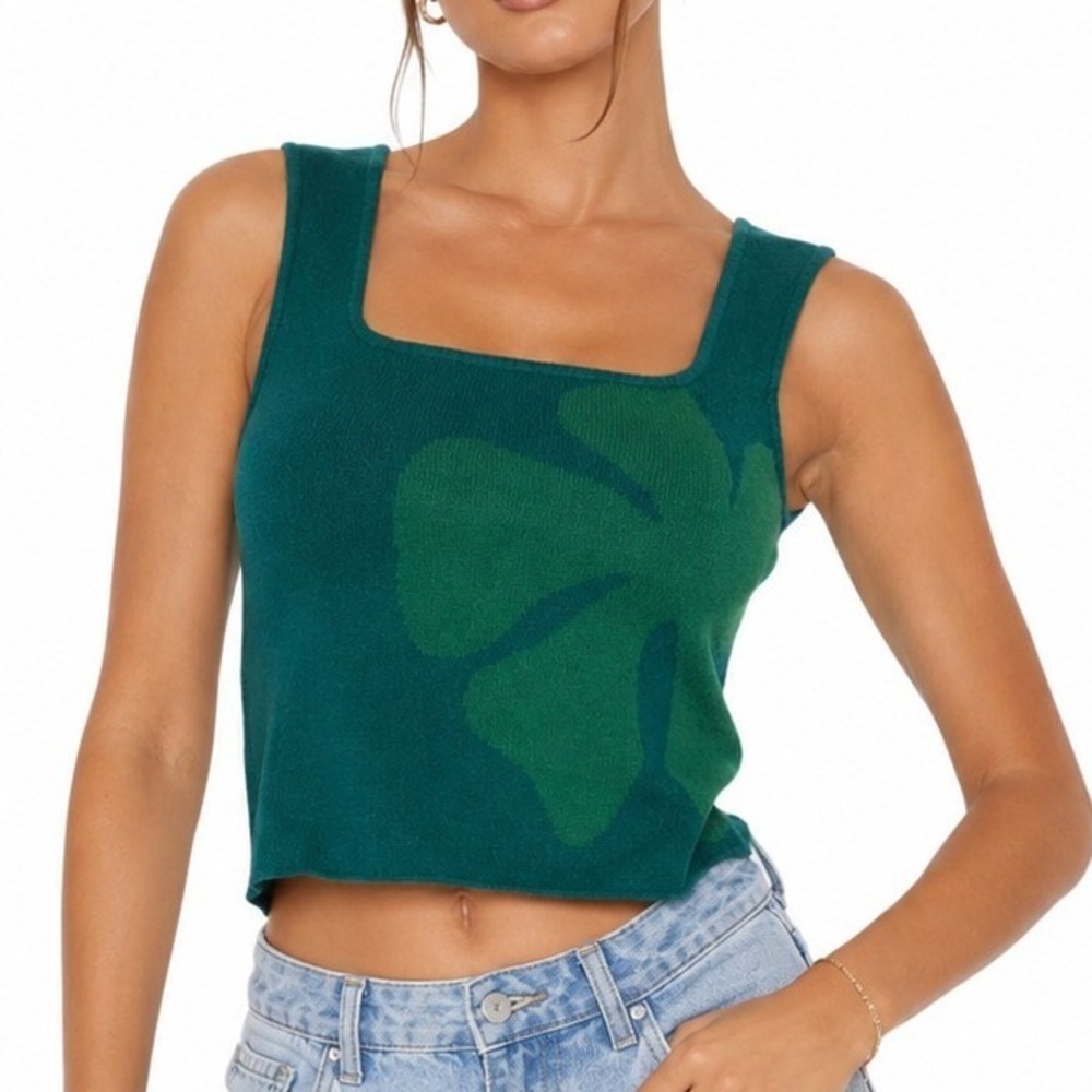 Le Lis Collection Tank Top Womens Medium Green Indie Knit Cropped Layering Soft